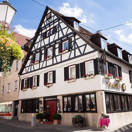 Hotel - Restaurant Traube Neuffen Экстерьер фото